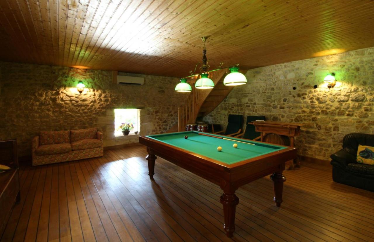 clos des hirondelles Jau-Dignac-et-Loirac Extérieur photo